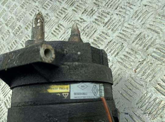 купить Компрессор кондиционера на Renault Scenic I (1996-2003)