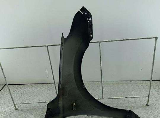 купить Крыло переднее левое на Hyundai i30