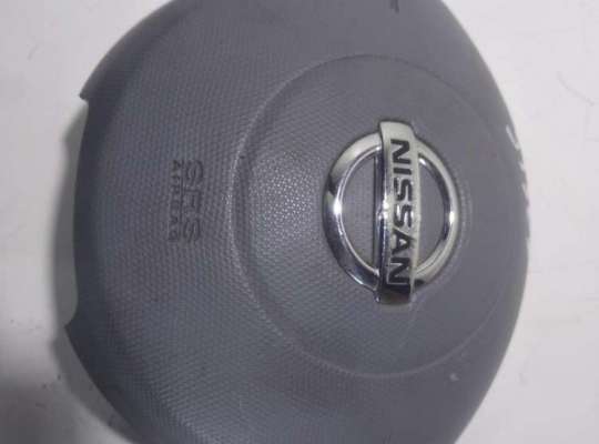 купить Подушка безопасности (Airbag) водителя на Nissan Micra K12 (2003-2010)