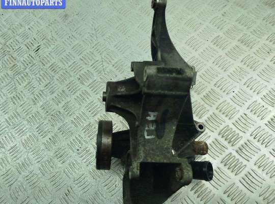 купить Кронштейн генератора на Volkswagen Passat B5