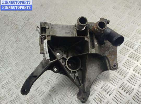 Купить Кронштейн генератора на Volkswagen Passat B5 Кронштейн генератора VG2667035 на Volkswagen Passat B5