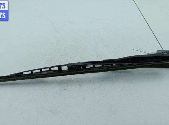 купить Щеткодержатель (поводок стеклоочистителя) задний на Audi 80 B4 (1991-1996)