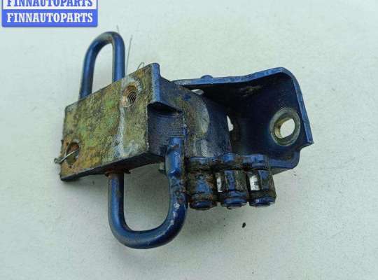 купить Петля двери передней правой на Volkswagen Passat B5