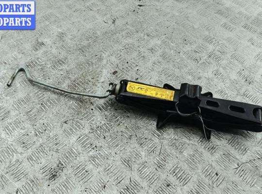 купить Домкрат на Volvo S60