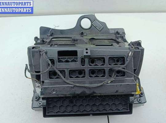 купить Бардачок на Volkswagen Passat B6