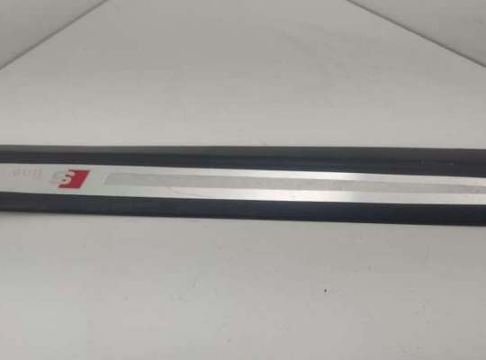 купить Накладка на порог внутренняя (салона) на Audi Q7 4L (2005-2015)