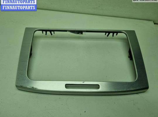 Накладка декоративная на торпедо VG2370700 на Volkswagen Passat B6