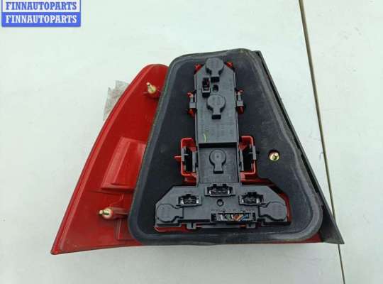 купить Фонарь задний правый на Volkswagen Bora