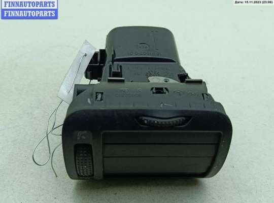Дефлектор обдува салона VG1725867 на Volkswagen Passat B5+ (GP)