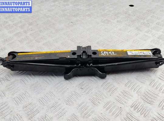 Домкрат OP2438635 на Opel Zafira B (2004-2014)