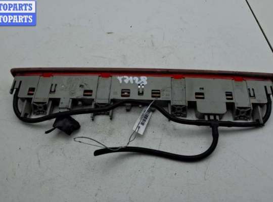 купить Фонарь стоп-сигнал на Opel Signum (2003-2008)