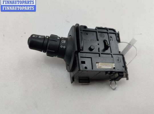 Переключатель поворотов RN1564328 на Renault Scenic II (2003-2009)