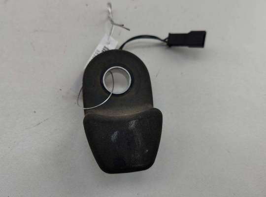 Кнопка открывания багажника BM3546752 на BMW 5 E60/E61 (2003-2010)