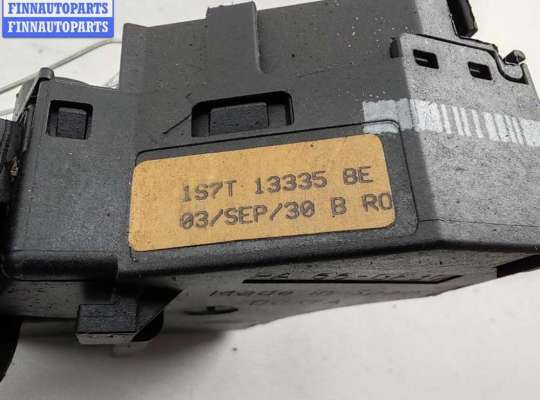 купить Переключатель поворотов на Ford Mondeo III (2000-2007)