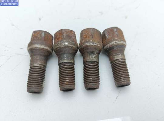 Болт колесный (гайка колесная) PG1124539 на Peugeot 307