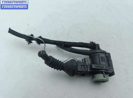 купить Клапан воздушный на Volkswagen Passat B5
