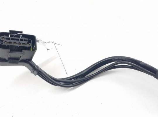 купить Разъем (фишка) проводки на BMW 3 E90/E91/E92/E93 (2005-2013)