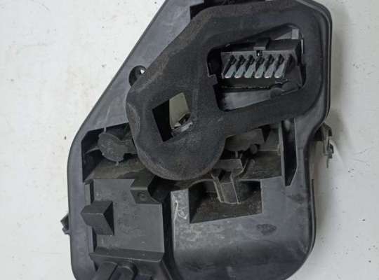 купить Плата фонаря заднего правого на Opel Astra H (2004-2009)