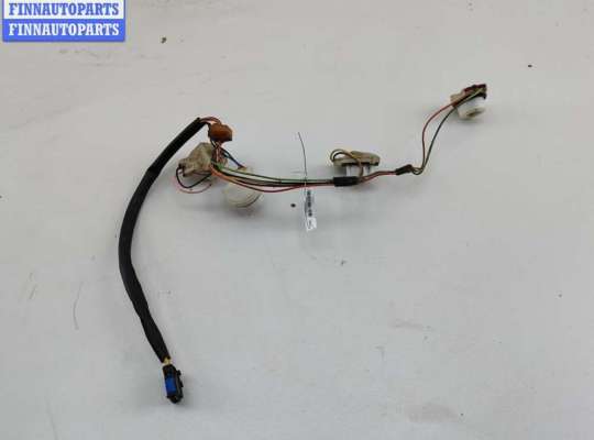 купить Патрон лампы фонаря на Peugeot 807