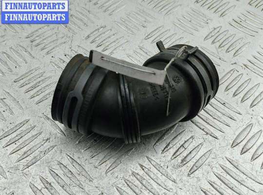 купить Патрубок воздушного фильтра на Volkswagen Golf-5