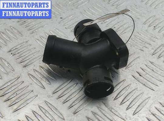 купить Фланец (тройник) системы охлаждения на Volkswagen Transporter T4