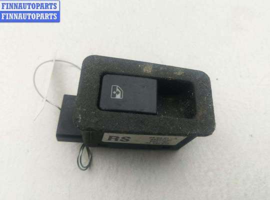 купить Кнопка стеклоподъемника заднего правого на Opel Omega B (1994-2003)