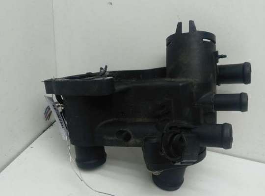 купить Корпус термостата на Volkswagen Golf-4