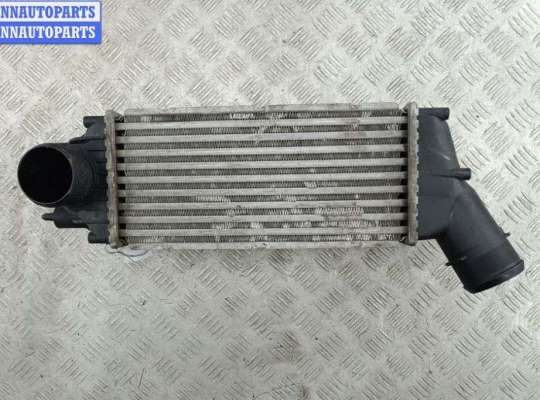 купить Радиатор интеркулера на Peugeot 307