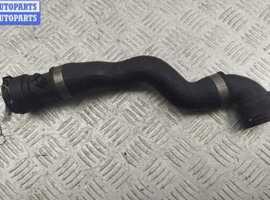 Патрубок радиатора BM3556523 на BMW 5 E39 (1995-2003)