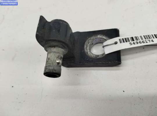 купить Петля двери задней правой на Audi A4 B8 (2007-2015)