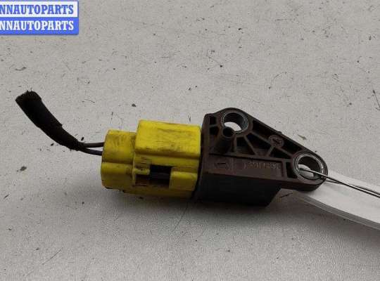 купить Датчик удара (Airbag) на Audi Q7 4L (2005-2015)