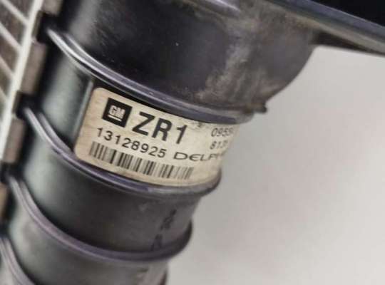 купить Радиатор основной на Opel Astra H (2004-2009)