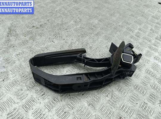 купить Педаль газа на Mercedes C-Class W203 (2000-2006)
