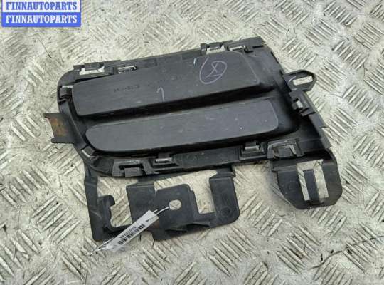 купить Решётка (заглушка) в бампер на Mazda 6 (2002-2007) GG/GY