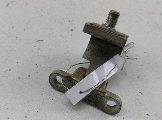 купить Петля крышки (двери) багажника на Skoda Fabia mk2 (5J)