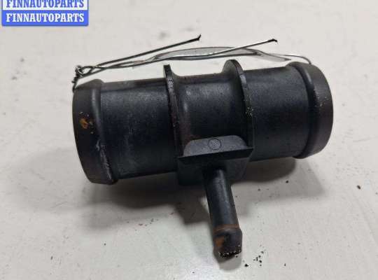 купить Фланец (тройник) системы охлаждения на Volkswagen Touran