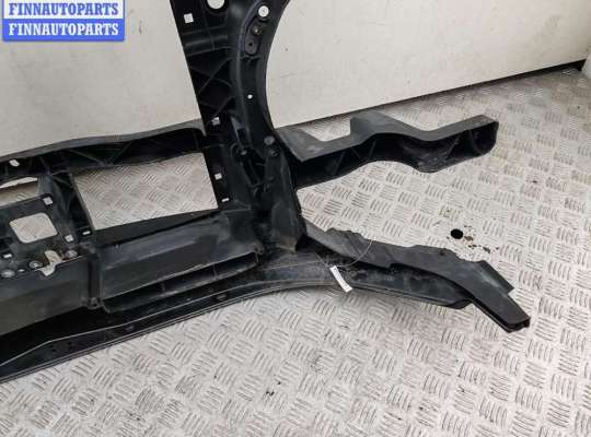 купить Рамка передняя (панель кузовная, телевизор) на Volkswagen Passat B6
