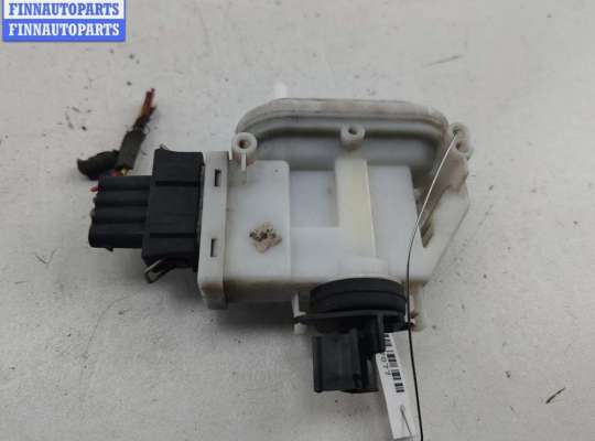 купить Активатор (привод) замка двери задней левой на Volkswagen Passat B3