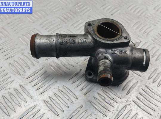 купить Фланец (тройник) системы охлаждения на Volkswagen Passat B5