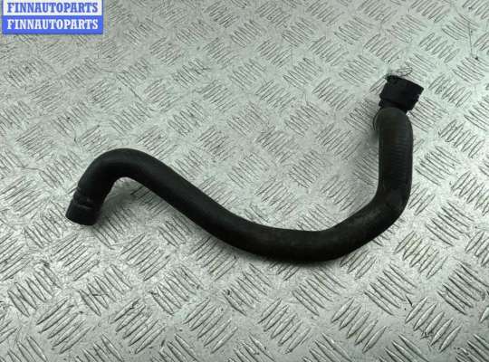 Патрубок отопителя (печки) VG2723790 на Volkswagen Passat B5