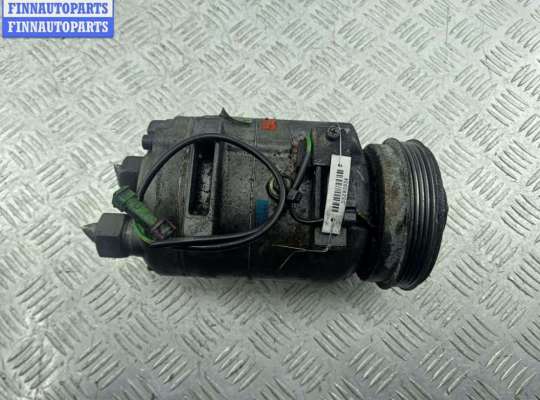 Компрессор кондиционера VG2680071 на Volkswagen Passat B5