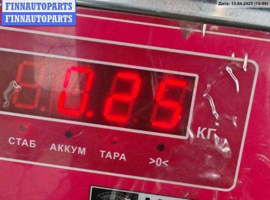 Ограничитель двери на Opel Zafira A
