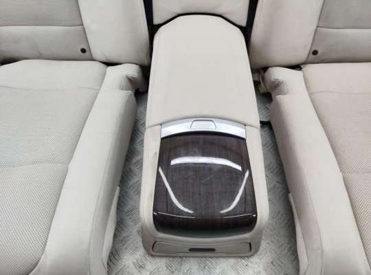 купить Обшивка сидений на BMW 7 F01/F02 (2008-2015)