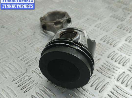 Поршневая группа (поршень, шатун) на Volkswagen Passat B7 (36)