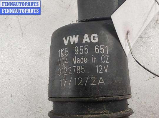 купить Насос (моторчик) омывателя стекла на Volkswagen Passat B5+ (GP)