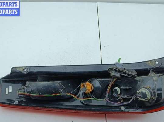 купить Фонарь задний правый на Ford Fiesta (2001-2007)