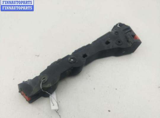 Кронштейн бампера на Opel Zafira B