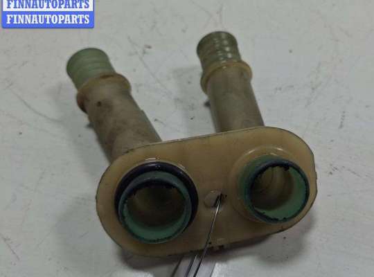 купить Фланец (тройник) системы охлаждения на BMW 3 E36 (1991-2000)