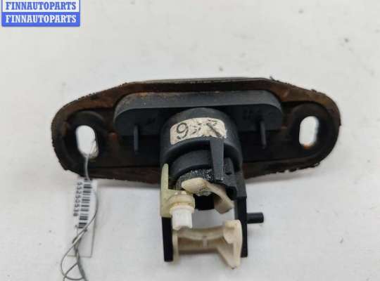 купить Кнопка открывания багажника на Volvo S40 / V40 (1995-2004)