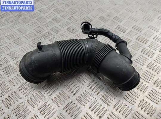 купить Патрубок на Volkswagen Passat B6